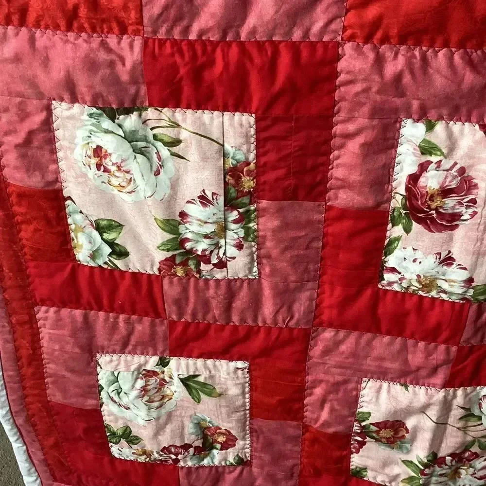 NWT. Floral Red and Pink Peonies Hand Crafted Quilt